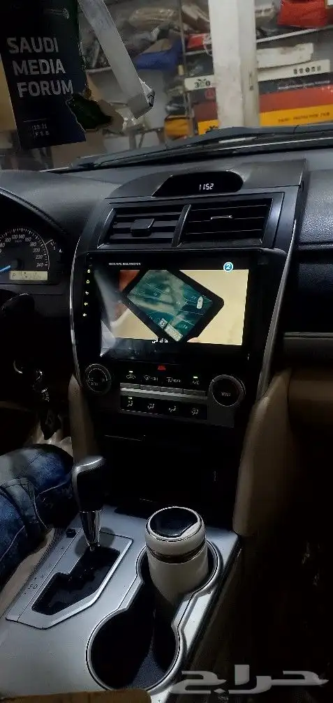 شاشة كامري 2015 1