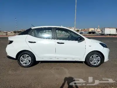 هونداي اي تن موديل 2022 الايجار شهري و اسبوعي فقط 5