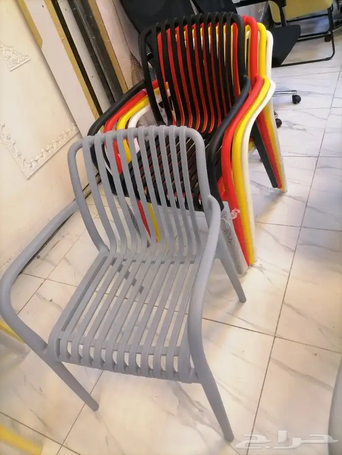 كراسي فايبر الوان روعه 1