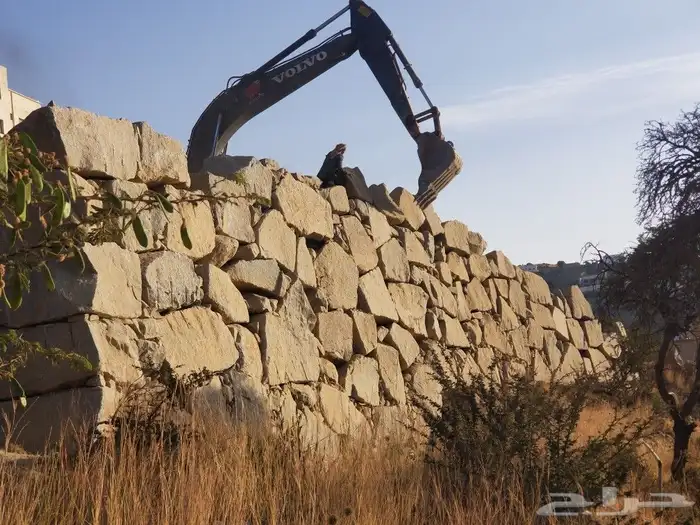 مقاول ومعلم حجر كبير بكلين الجوال 2