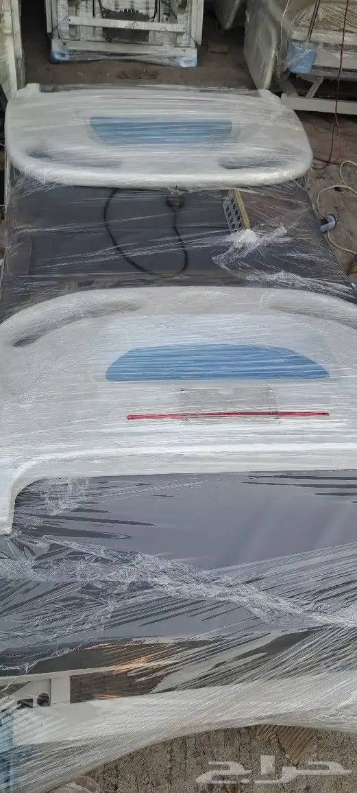 سرير طبي كهربائي 10حركات معا المرتبه 6