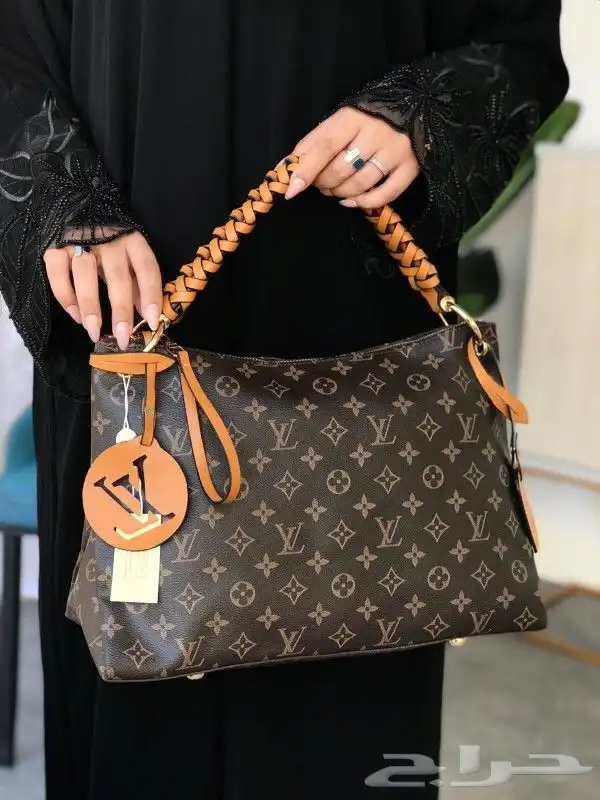 هداياء ماركات عالمية درجه اولى طبق الأصل نسائي ورجالي 26