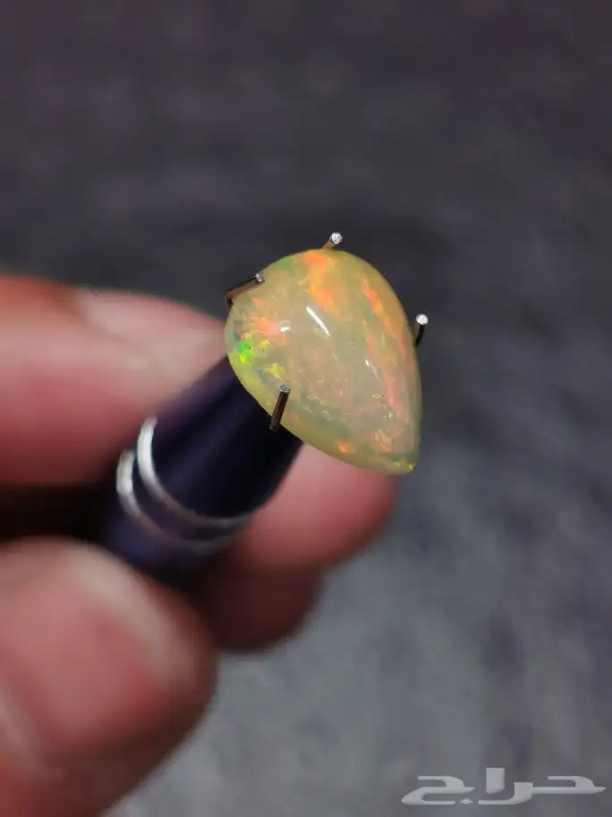 حجر أوبال اثيوبي طبيعي بشهادة مختبر 0