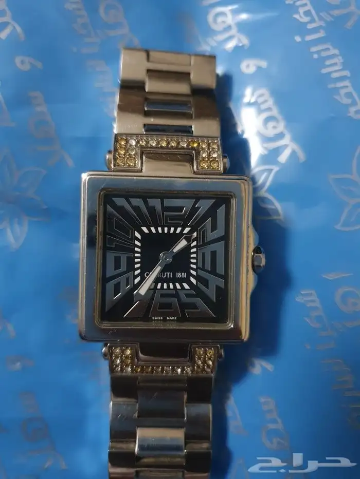 ساعه نسائيه جميله ومميزه ماركه شيروتي 1