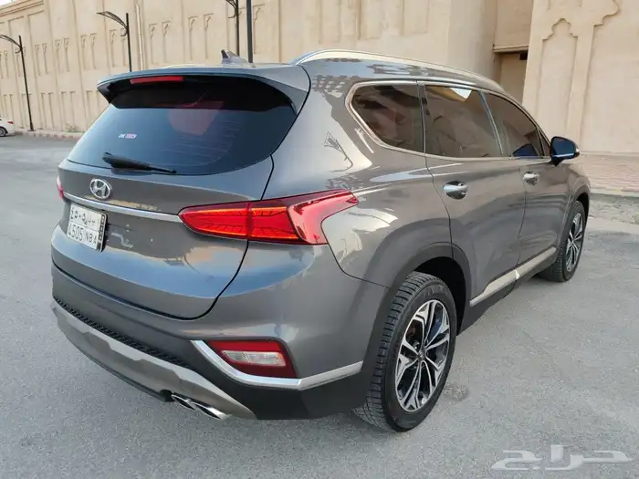 تم البيع سنتافي 2019 ديزل دبل 7مقاعد فل كامل اعلا فئة 13