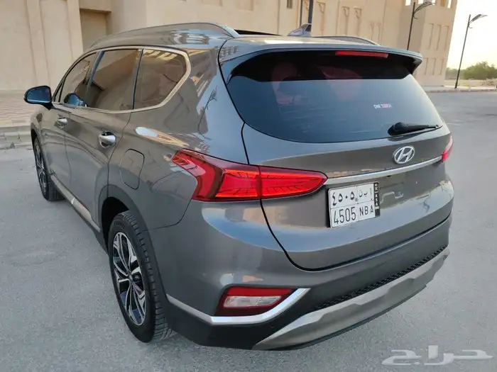 تم البيع سنتافي 2019 ديزل دبل 7مقاعد فل كامل اعلا فئة 11