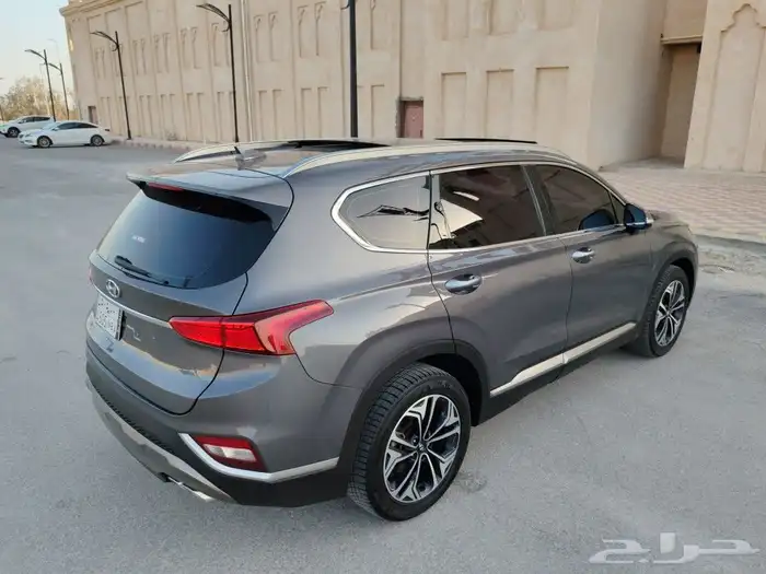 تم البيع سنتافي 2019 ديزل دبل 7مقاعد فل كامل اعلا فئة 17