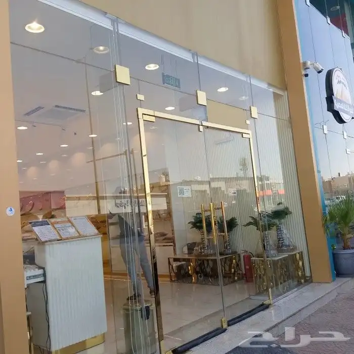 تركيب زجاج سكريت 12ملي واجهات.محلات ومكاتب وشاورات 1