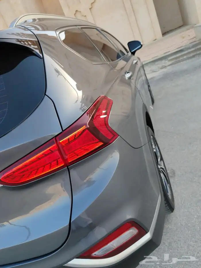 تم البيع سنتافي 2019 ديزل دبل 7مقاعد فل كامل اعلا فئة 14