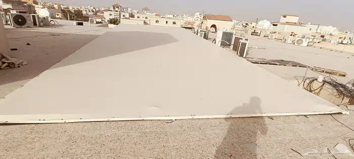 مضلة سطح بي في سي 1