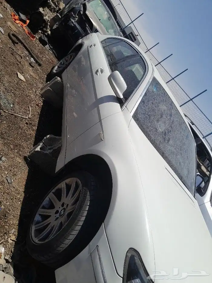بي ام مديل 2005 بيع قطع غيار 2