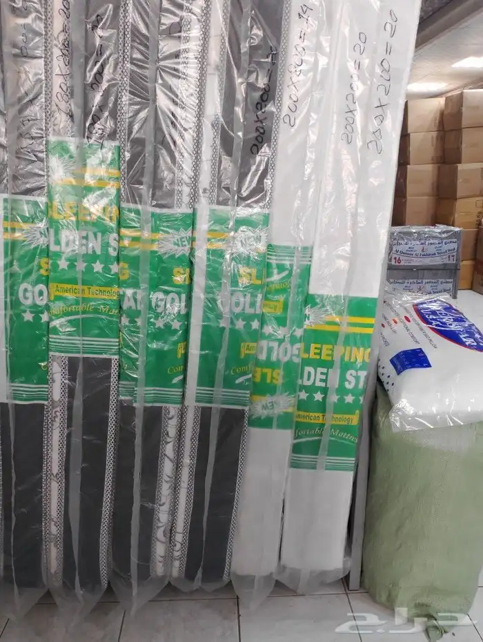 مراتب واسره ممتازه يوجد لديناكل المقاصات مع التوصيل 4