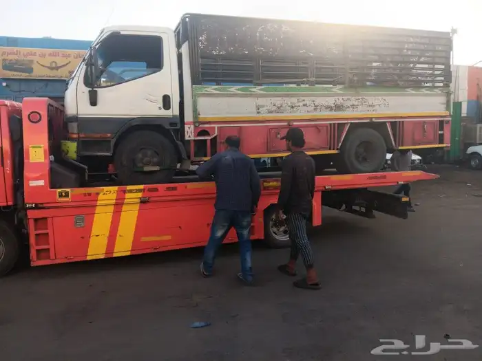 سطحه حي الملك فهد المروج العليا الورود 0