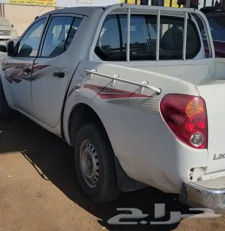 ميتسوبيشي ونيت 2015 بنزبن 7