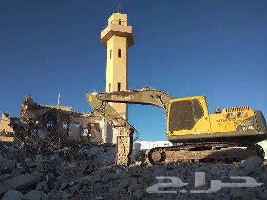 بوكلين للايجار قص اراضي في الرياض الخرح 3