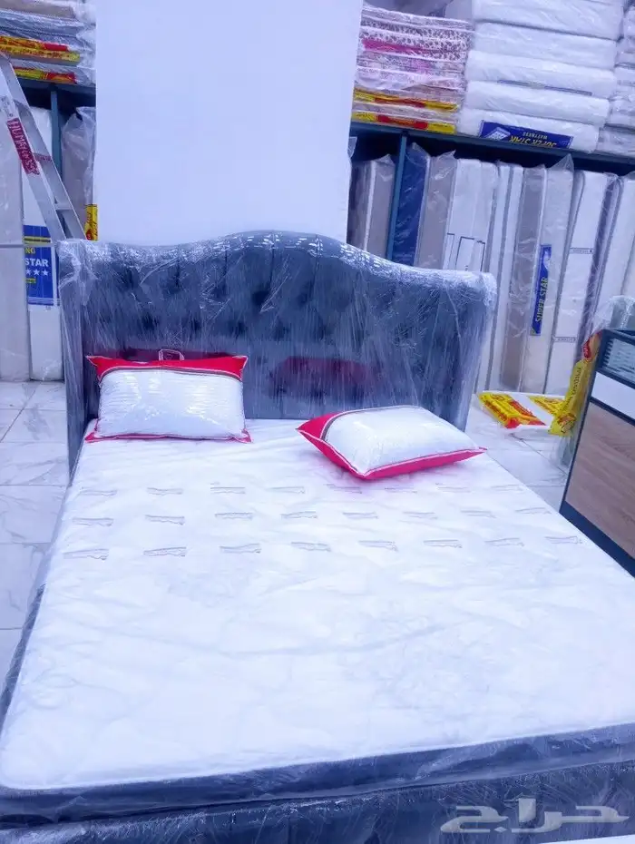 اسره ومراتب ومفارش ومخدات وبطانيات و دواليب والكثير 8