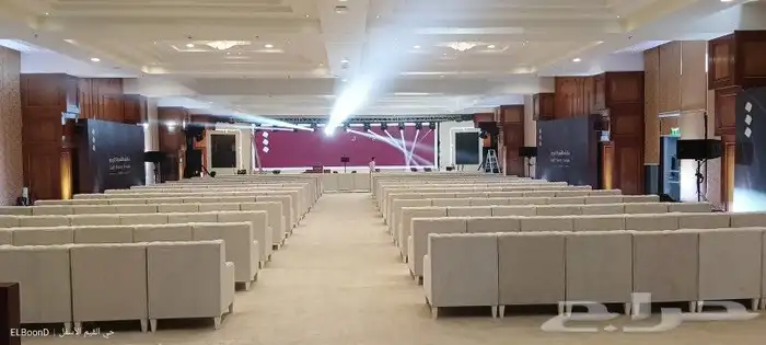 تأجير شاشات واستيج وصوتيات وإضائه 3