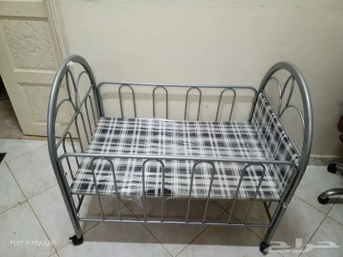 سرير اطفال جديده 1