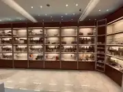 استعدادات معارض _ ديكورات محلات _ اثاث فنادق _ ابواب خشبيه 12