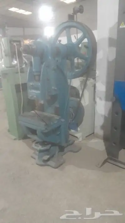 مكبس سنتريك مكابس سنتريك مستورد 130 طن و 20 طن 6