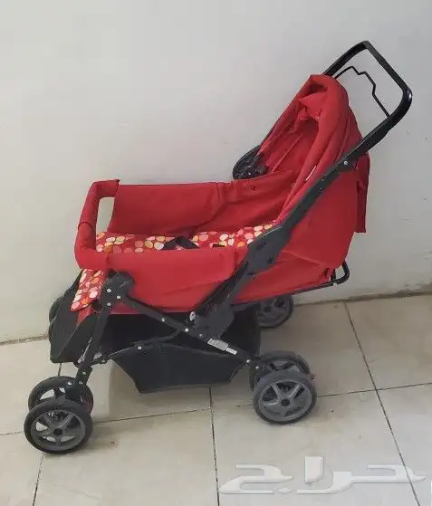 عربة اطفال ماركة ماما لاف حالة ممتازة 2