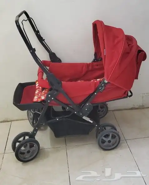 عربة اطفال ماركة ماما لاف حالة ممتازة 1