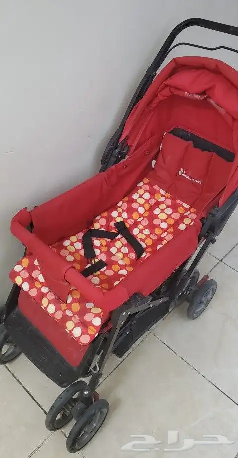 عربة اطفال ماركة ماما لاف حالة ممتازة 3