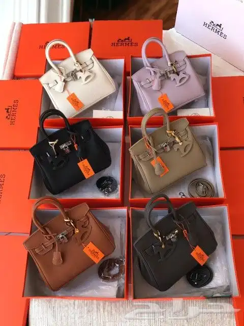 شنط ماركه درجه اولى 1