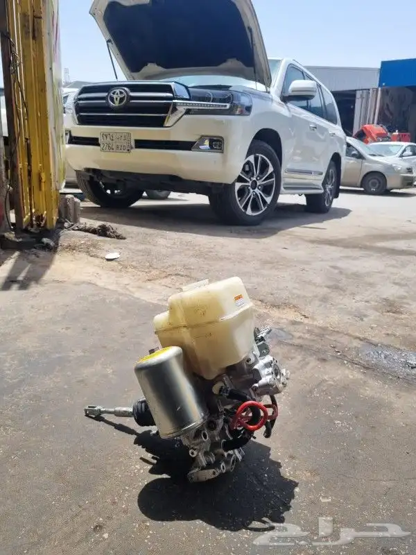 أخصائي باكمات فرامل وأجهزة ABS 1