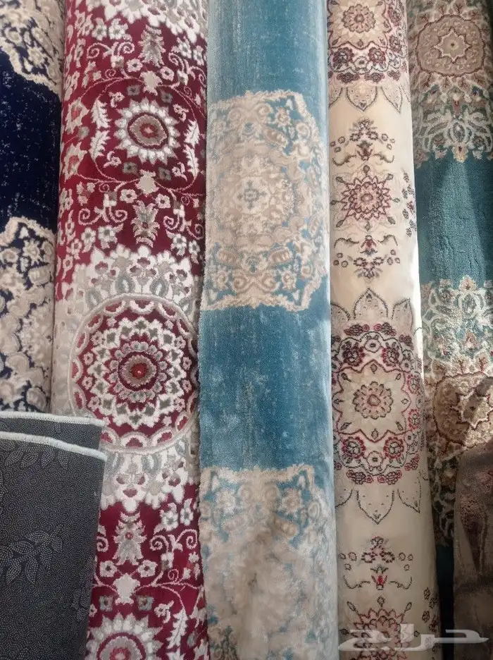 موقعنآ فى بيشه يوج د تمآره وتآبى تقسيط 37