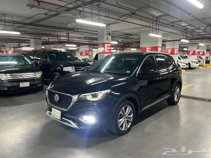 MG HS 2020 2