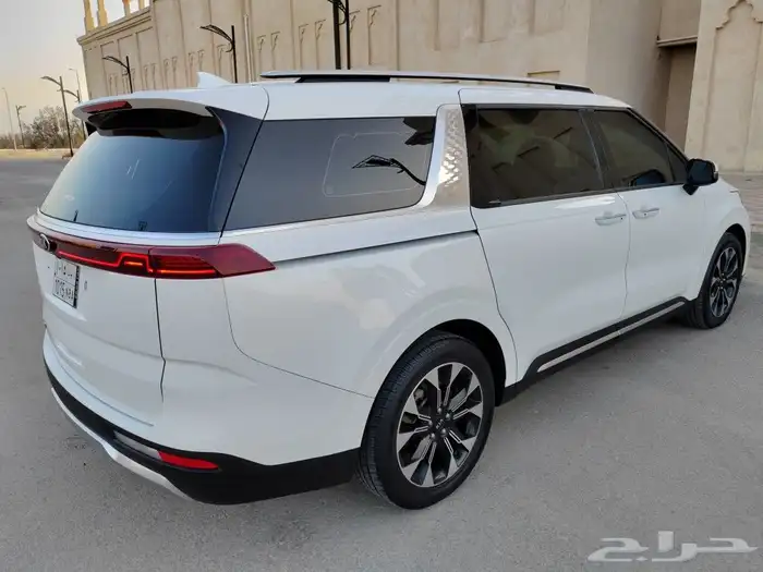 تم البيع كرنفال ديزل 2021 فل كامل داخل جملي بطاقة جمركيه 12