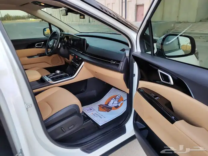 تم البيع كرنفال ديزل 2021 فل كامل داخل جملي بطاقة جمركيه 26