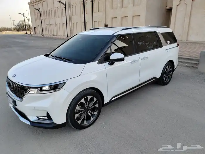 تم البيع كرنفال ديزل 2021 فل كامل داخل جملي بطاقة جمركيه 8