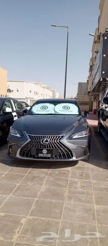 مكتب لتاجير السيارات الفارهه 4