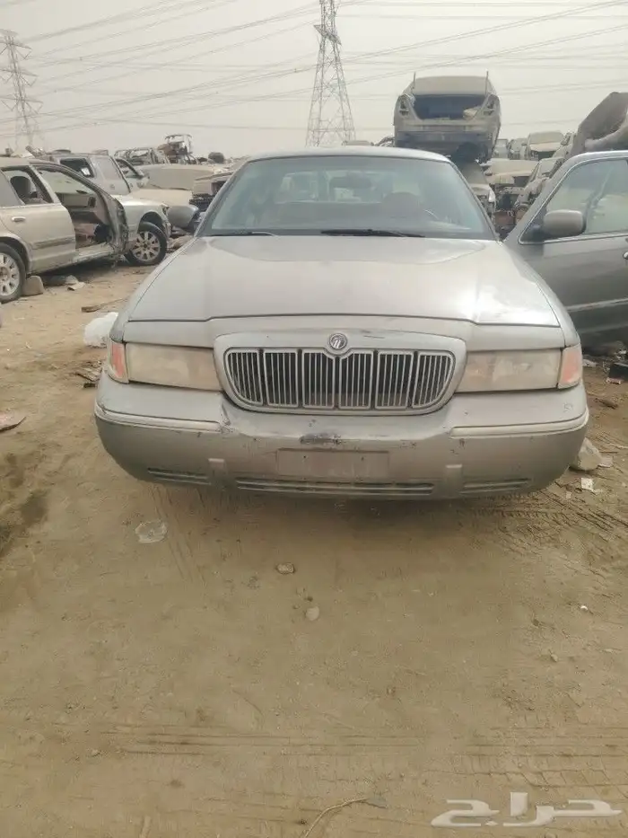 فورد ماركيز 2002للبيع قطع غيار فقط 0