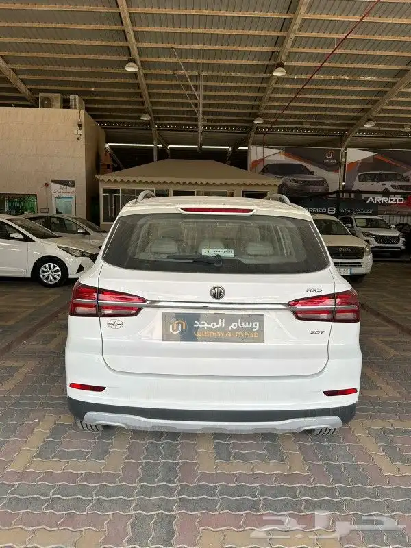 ام جي RX5 موديل 2023 4