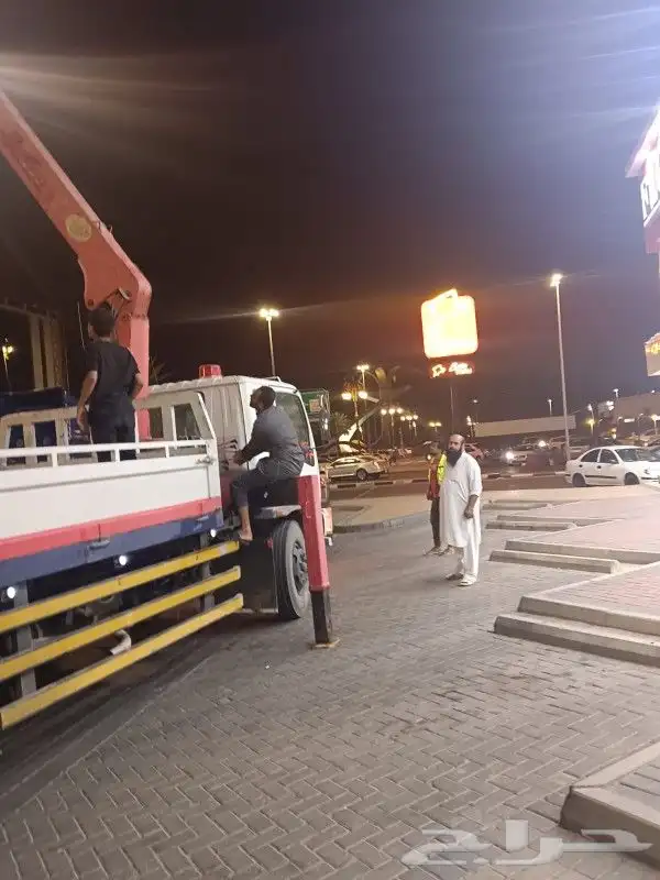 يوجد لدينا كرين ونش الجار اليومية والشهري 7