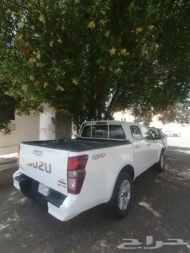 للبيع ايسيزو 2023 1
