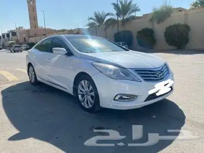 يوجد لدينا توصيل مدارس ..موظفات .. مشاوير بالساعه لجميع أحي 8
