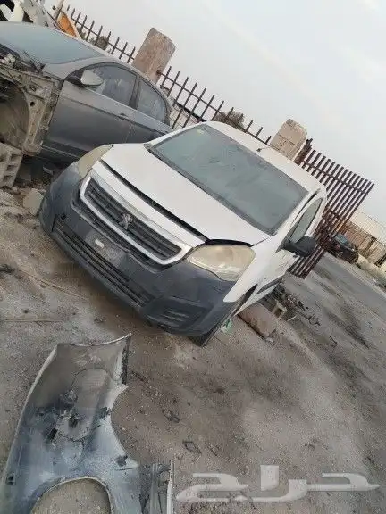 تشليح الشهري لقطع غيار السيارات الفرنسيه 2