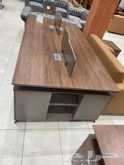 مكاتب 9