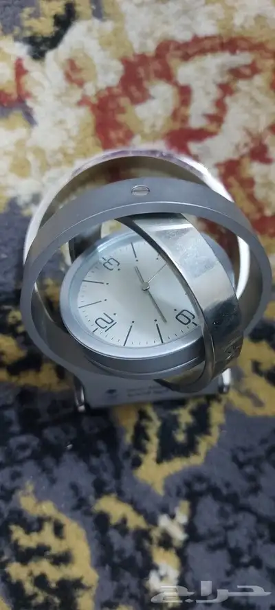 ساعه مكتبيه الخطوط السعوديه 3