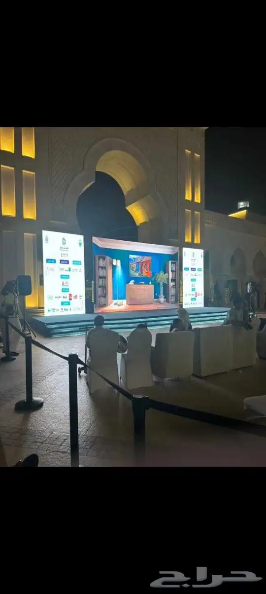 شاشات عرض ومسرح وإضائه للإيجار 3