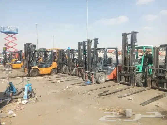 رافعة شوكية فوركلفت وكرين للإيجار شهري يومي سنوي 2022 0