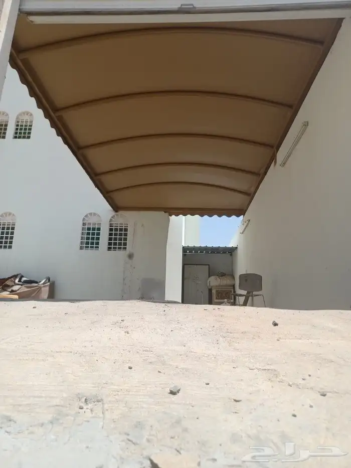 مواسسة البقمي لتنفيذ المضلات وسواتر ولجلسات خيام ملكي-خيام ع 4