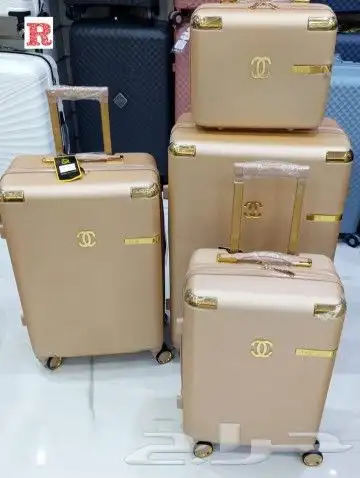 عروض شنط سفر ماركة شانيل اربع قطع 3
