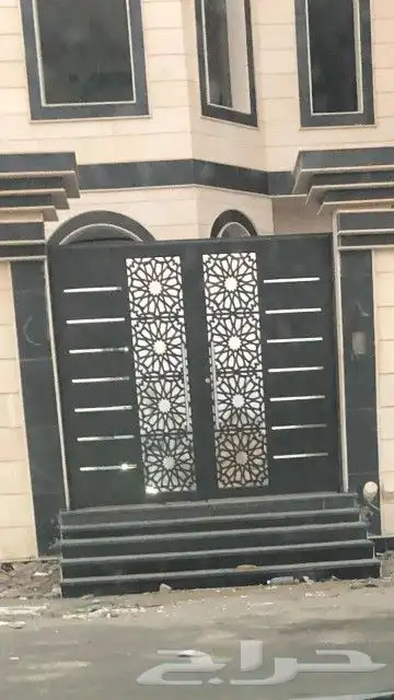 الألمنيوم والحديد والخشب والجبس بورد 10