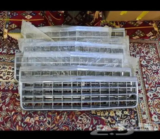 شبك كابريس كلاسيك 81_82_83_84_85 كروم 0