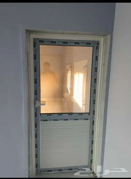 الألمنيوم والحديد والخشب والجبس بورد 0